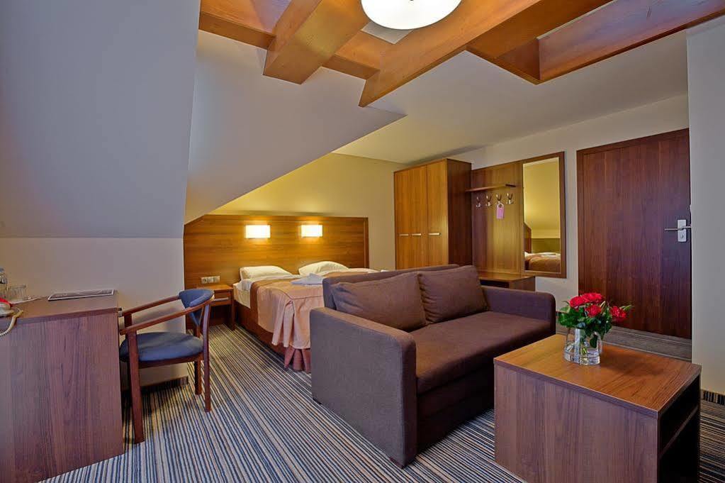 Hotel Willa Pod Skocznia Zakopane Exterior photo